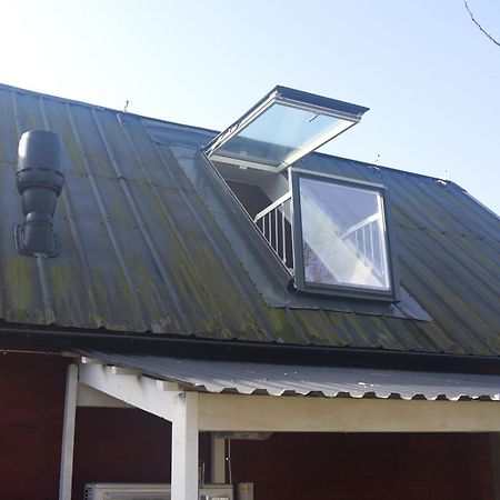 Loft Apartment At Isola Gard On The Middle Of Oeland Färjestaden Exterior foto