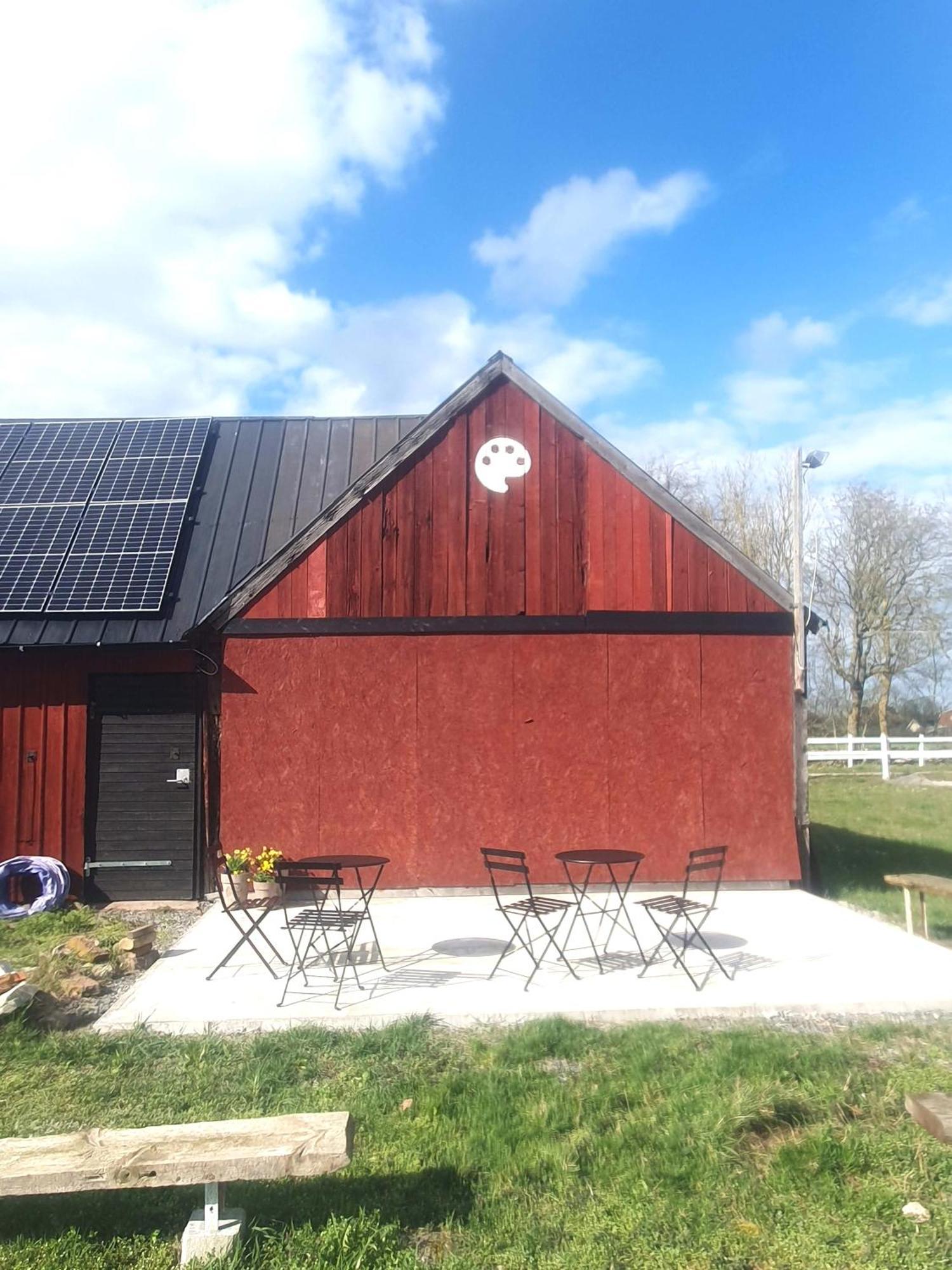 Loft Apartment At Isola Gard On The Middle Of Oeland Färjestaden Exterior foto